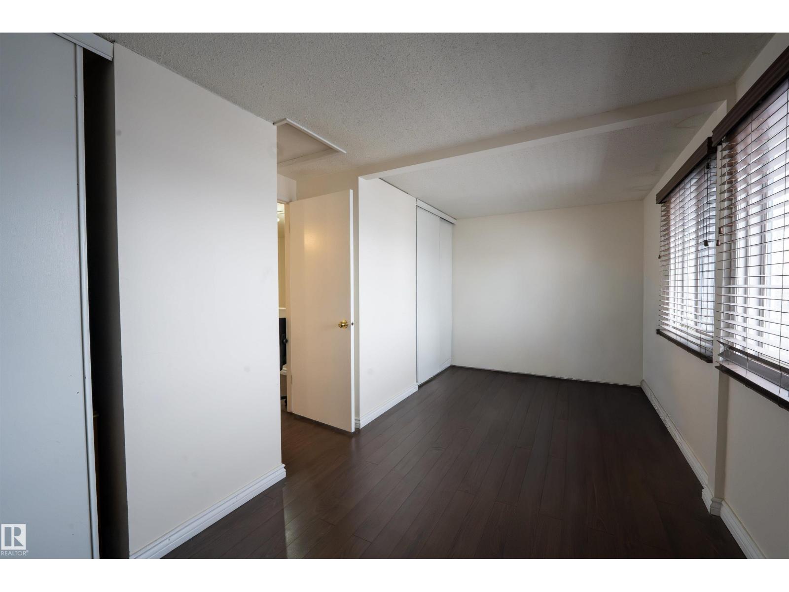 1728 37 St Nw, Edmonton, Alberta  T6L 2R7 - Photo 8 - E4482825