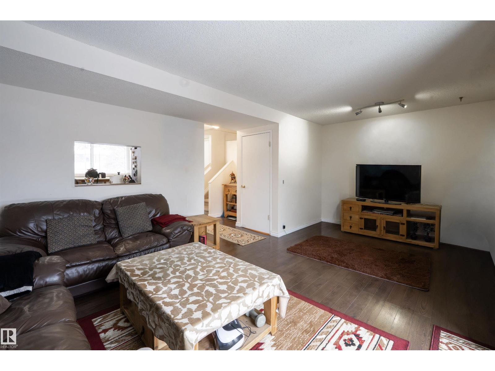 1728 37 St Nw, Edmonton, Alberta  T6L 2R7 - Photo 6 - E4482825