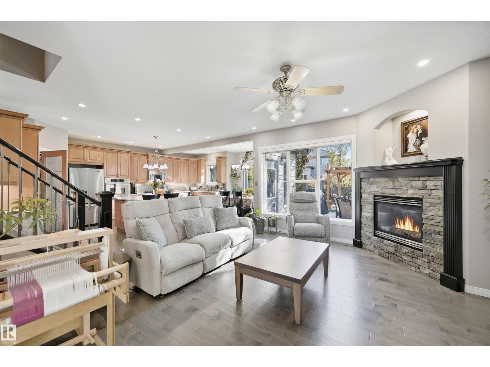 2311 Bailey Co SW, Edmonton, Alberta  T6W 1H9 - Photo 8 - E4471065