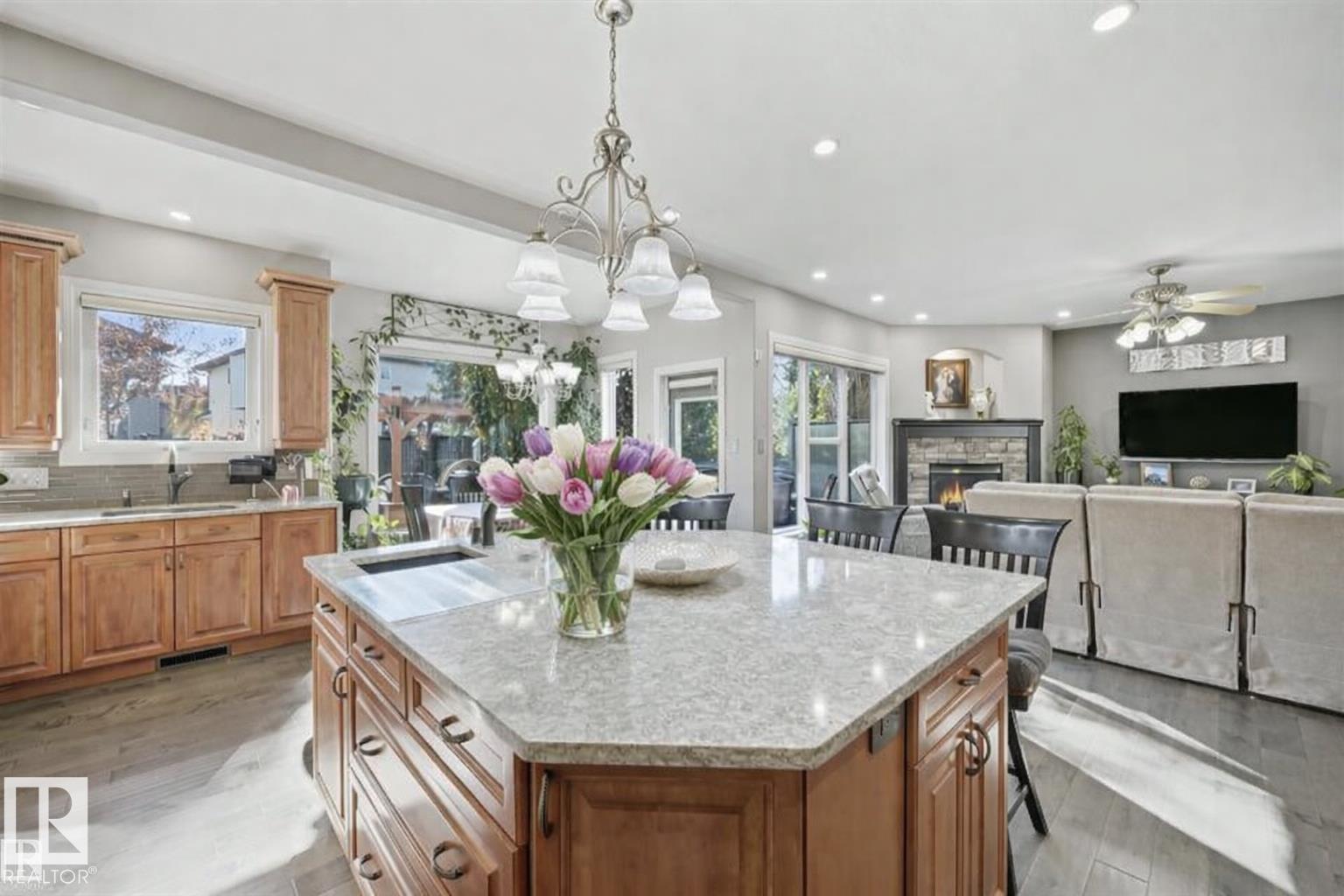 2311 Bailey Co SW, Edmonton, Alberta  T6W 1H9 - Photo 11 - E4471065