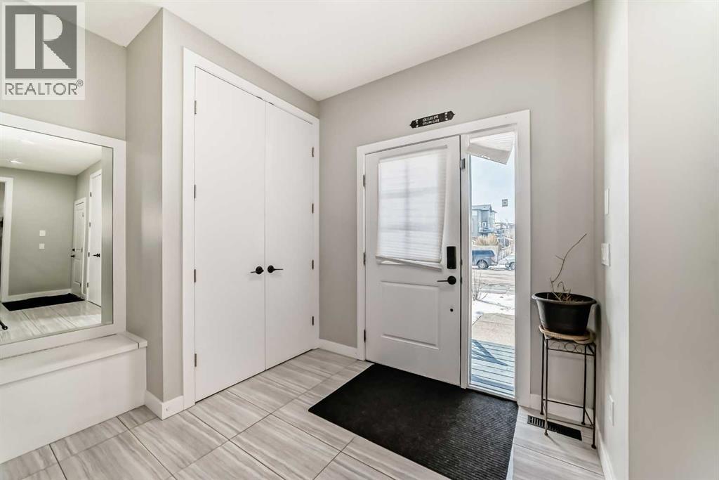 192 Bayview Street Sw, Airdrie, Alberta  T4B 4G2 - Photo 2 - A2298057