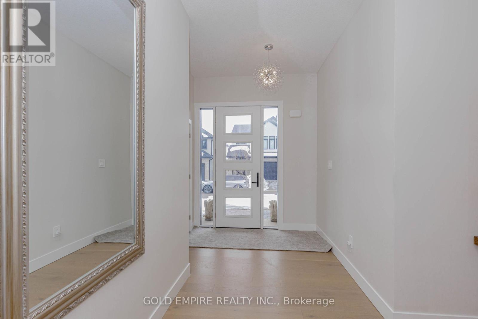 18 - 7966 Fallon Drive, Lucan Biddulph, Ontario  N0M 1V0 - Photo 10 - X13013620