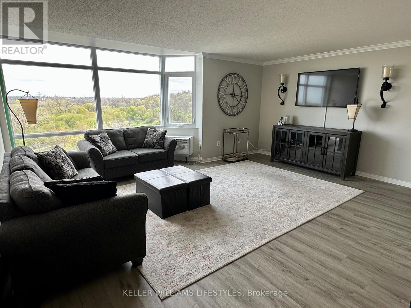 710 - 45 Pond Mills Road, London South, Ontario  N5Z 4W5 - Photo 2 - X13013638