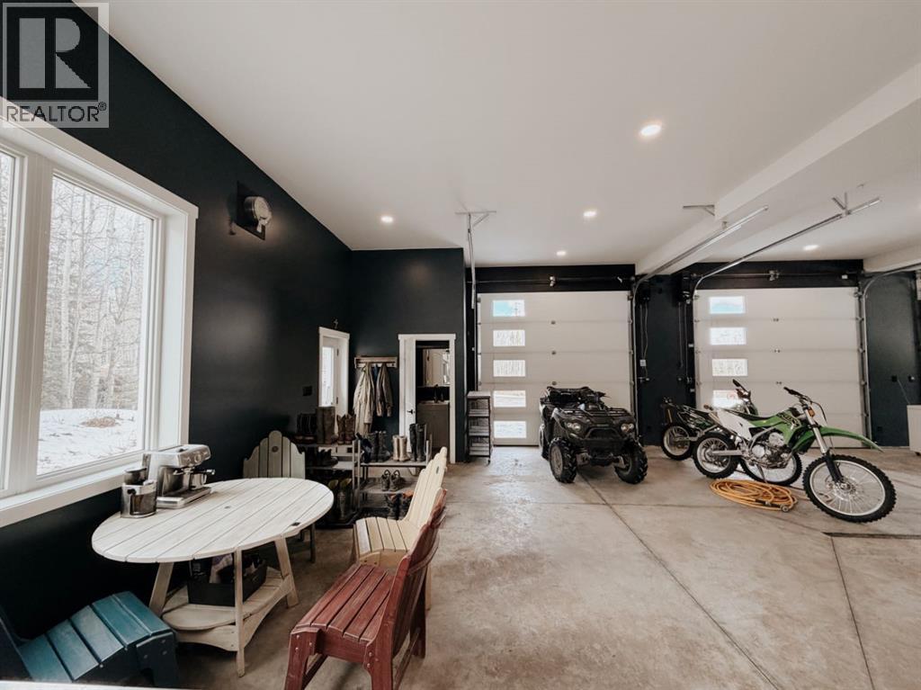 5441 Township Road 333, Rural Mountain View County, Alberta  T0M 1X0 - Photo 36 - A2302670