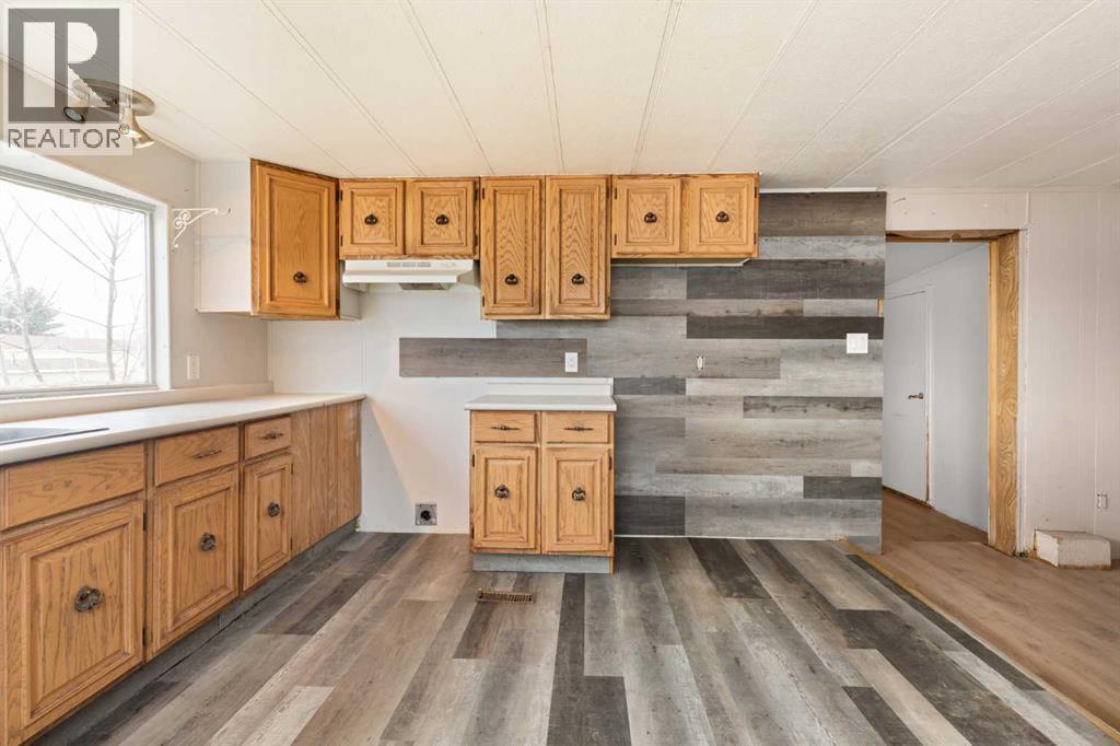 109, 4000 13 Avenue Se, Medicine Hat, Alberta  T1B 1J3 - Photo 9 - A2302938