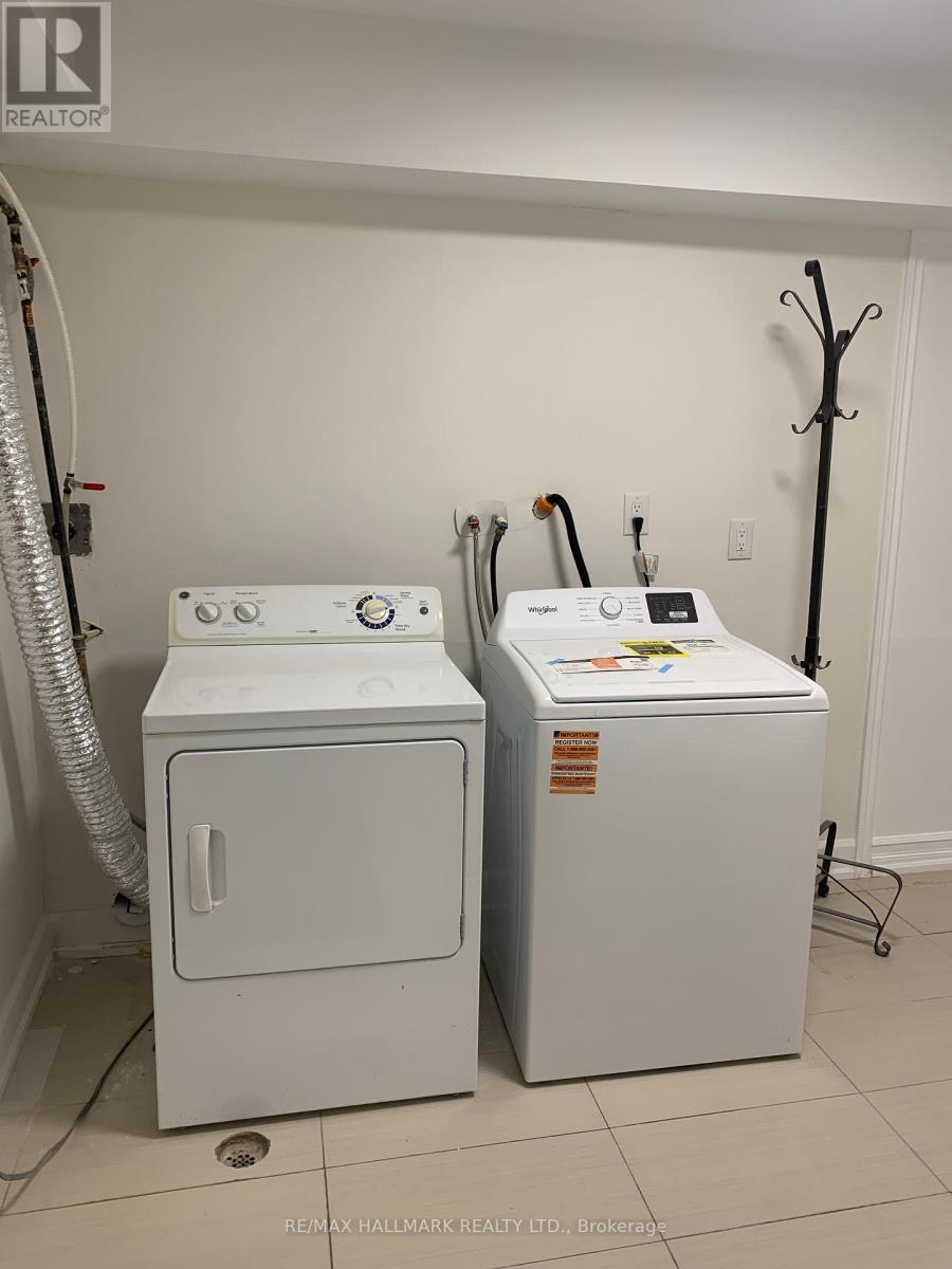 Basement 1 - 118 Fairholme Avenue, Toronto, Ontario  M6B 2W9 - Photo 11 - C13013558