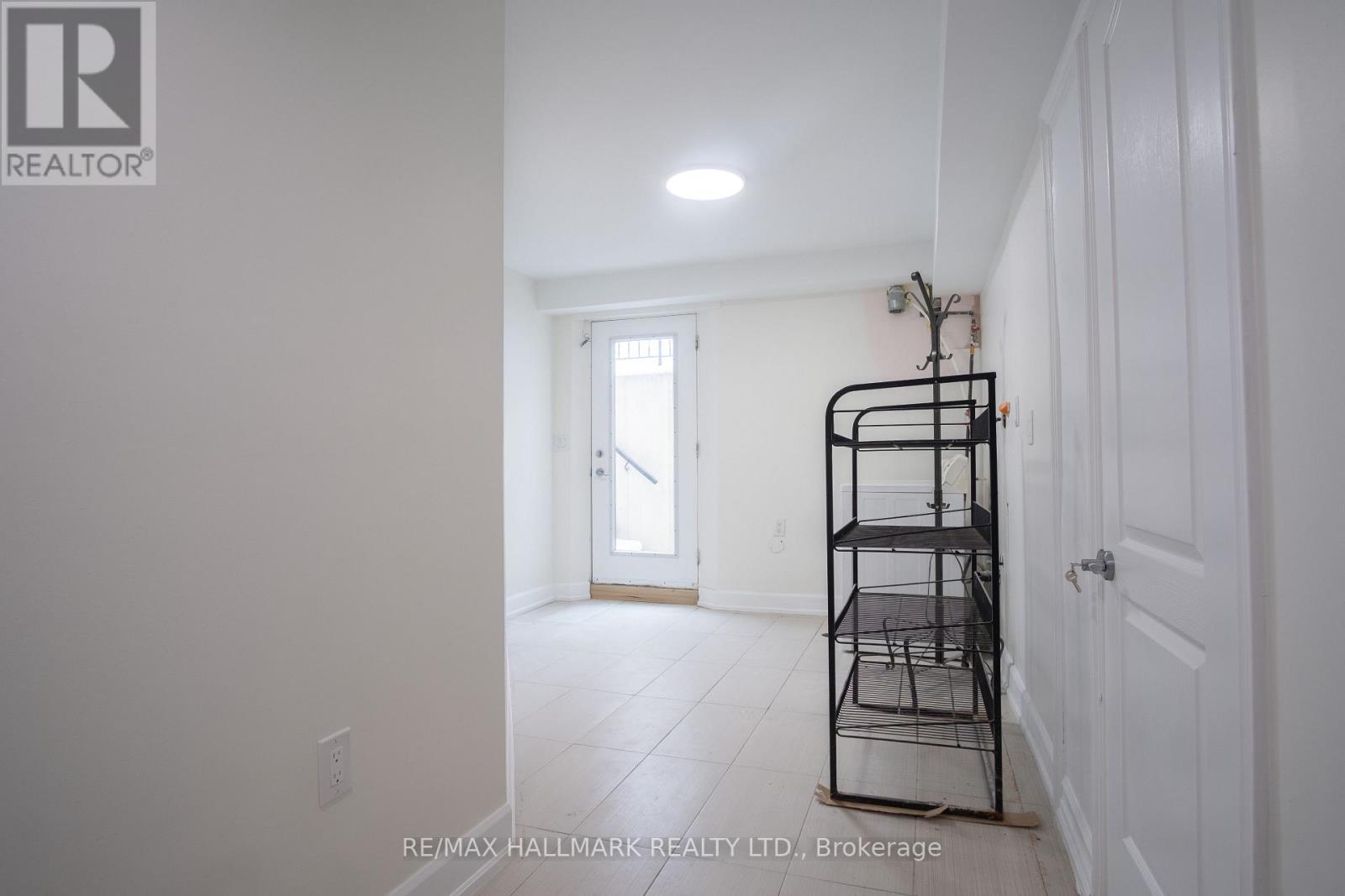 Basement 1 - 118 Fairholme Avenue, Toronto, Ontario  M6B 2W9 - Photo 12 - C13013558