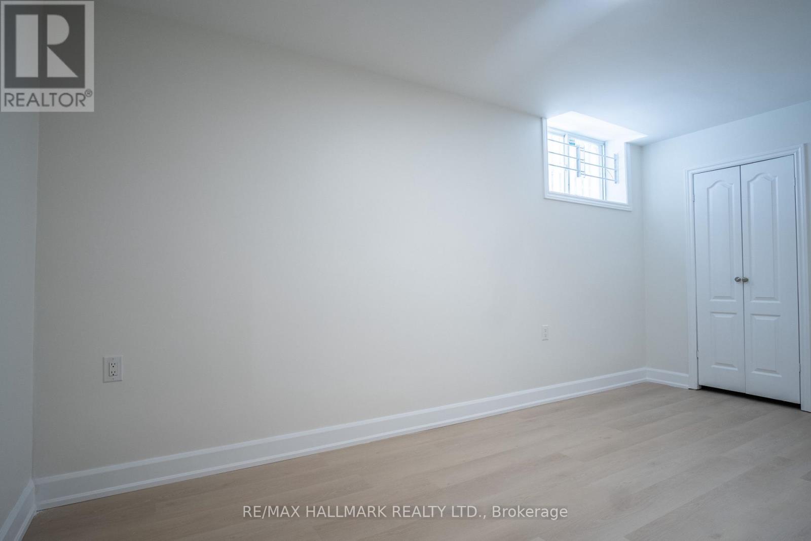 Basement 1 - 118 Fairholme Avenue, Toronto, Ontario  M6B 2W9 - Photo 8 - C13013558