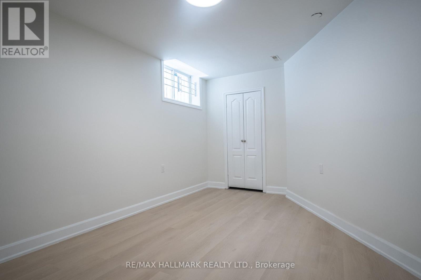 Basement 1 - 118 Fairholme Avenue, Toronto, Ontario  M6B 2W9 - Photo 9 - C13013558