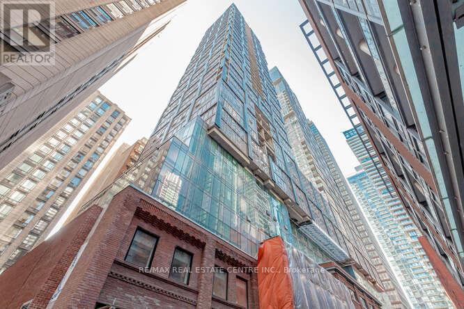 722 - 15 Mercer & Blue Jays Way Street, Toronto, Ontario  M5V 1H2 - Photo 2 - C13013566