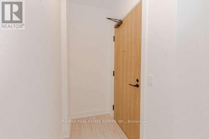 722 - 15 Mercer & Blue Jays Way Street, Toronto, Ontario  M5V 1H2 - Photo 3 - C13013566