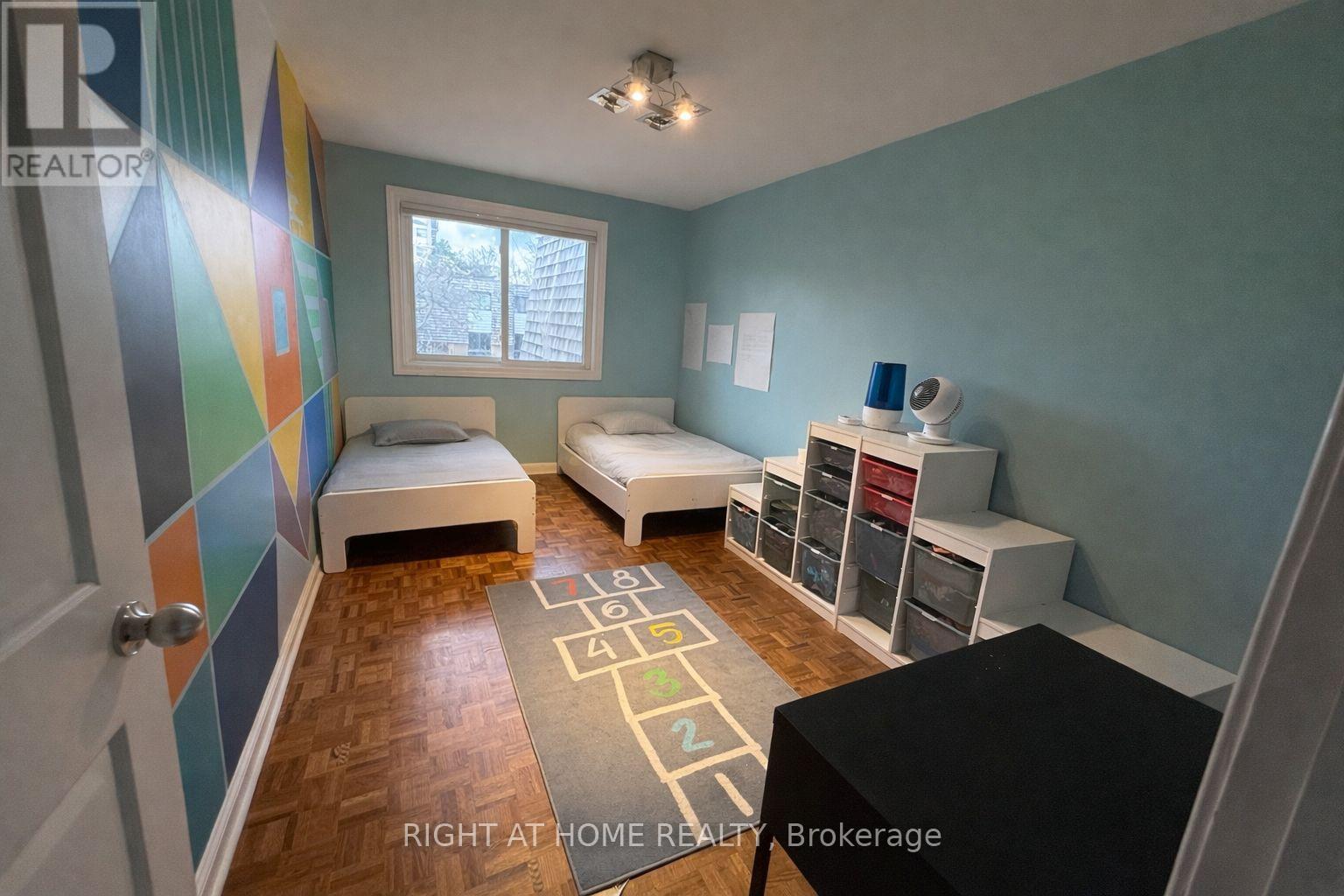 22 - 6 Glade Carse Way, Toronto, Ontario  M2R 3H1 - Photo 11 - C13013582