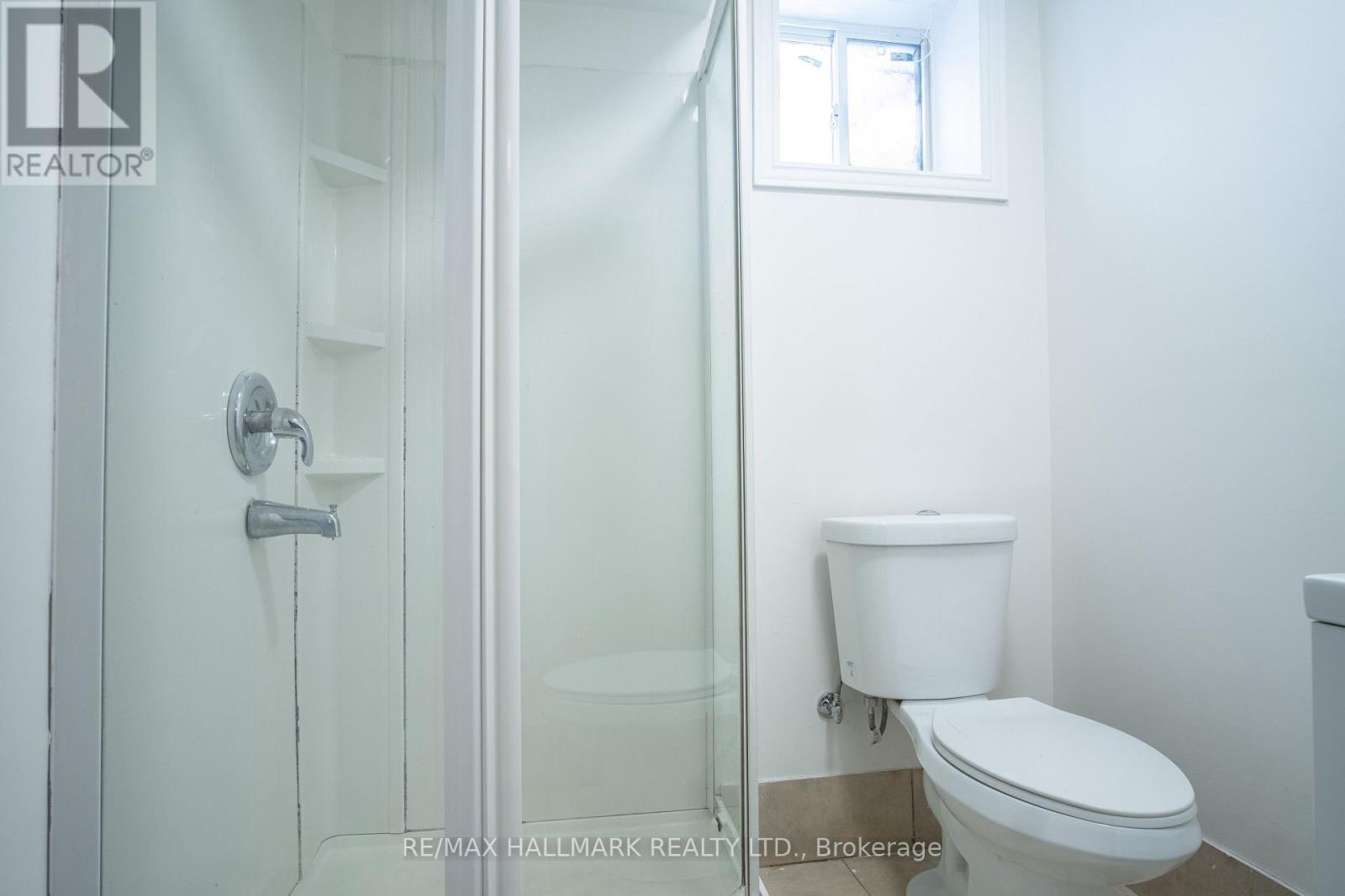 Basement 2 - 118 Fairholme Avenue, Toronto, Ontario  M6B 2W9 - Photo 11 - C13013614