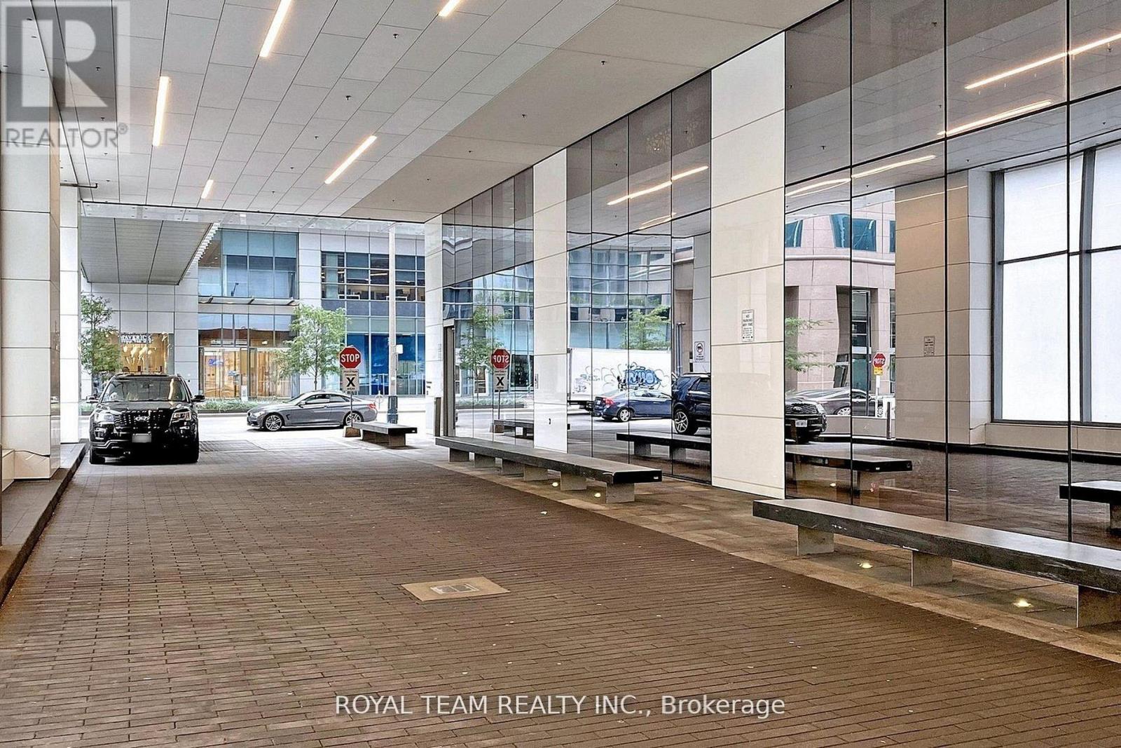 5703 - 88 Harbour Street, Toronto, Ontario  M5J 0C3 - Photo 15 - C13013646