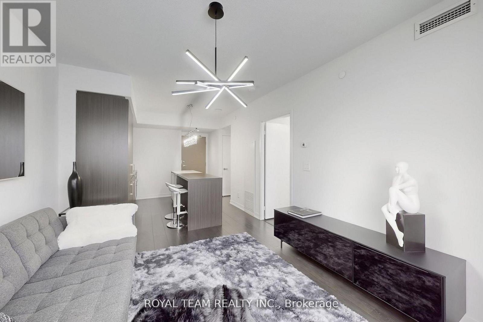 5703 - 88 Harbour Street, Toronto, Ontario  M5J 0C3 - Photo 41 - C13013646