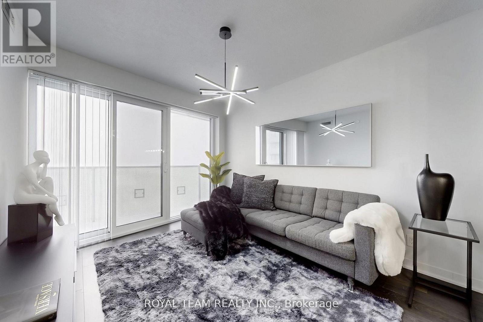 5703 - 88 Harbour Street, Toronto, Ontario  M5J 0C3 - Photo 45 - C13013646