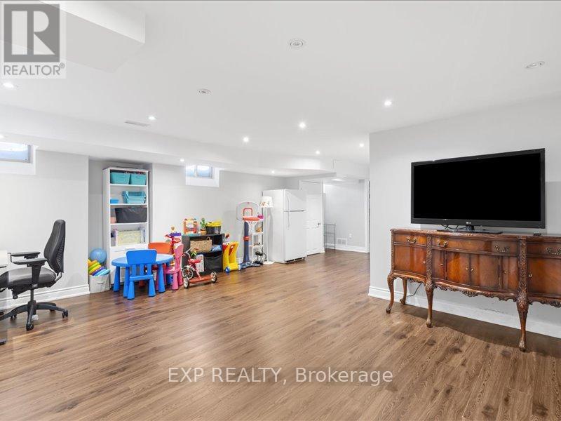 7 Goldthread Terrace, Toronto, Ontario  M3H 0B9 - Photo 15 - C13013706