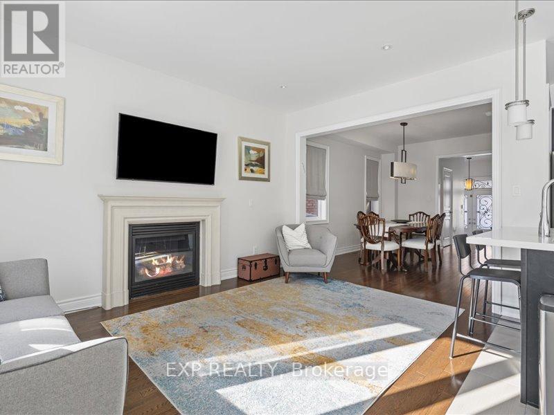 7 Goldthread Terrace, Toronto, Ontario  M3H 0B9 - Photo 2 - C13013706