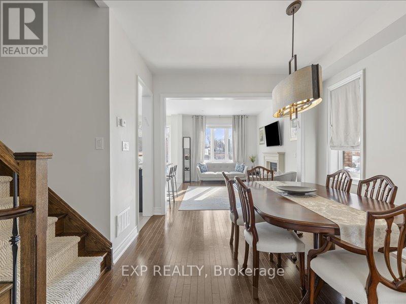 7 Goldthread Terrace, Toronto, Ontario  M3H 0B9 - Photo 3 - C13013706