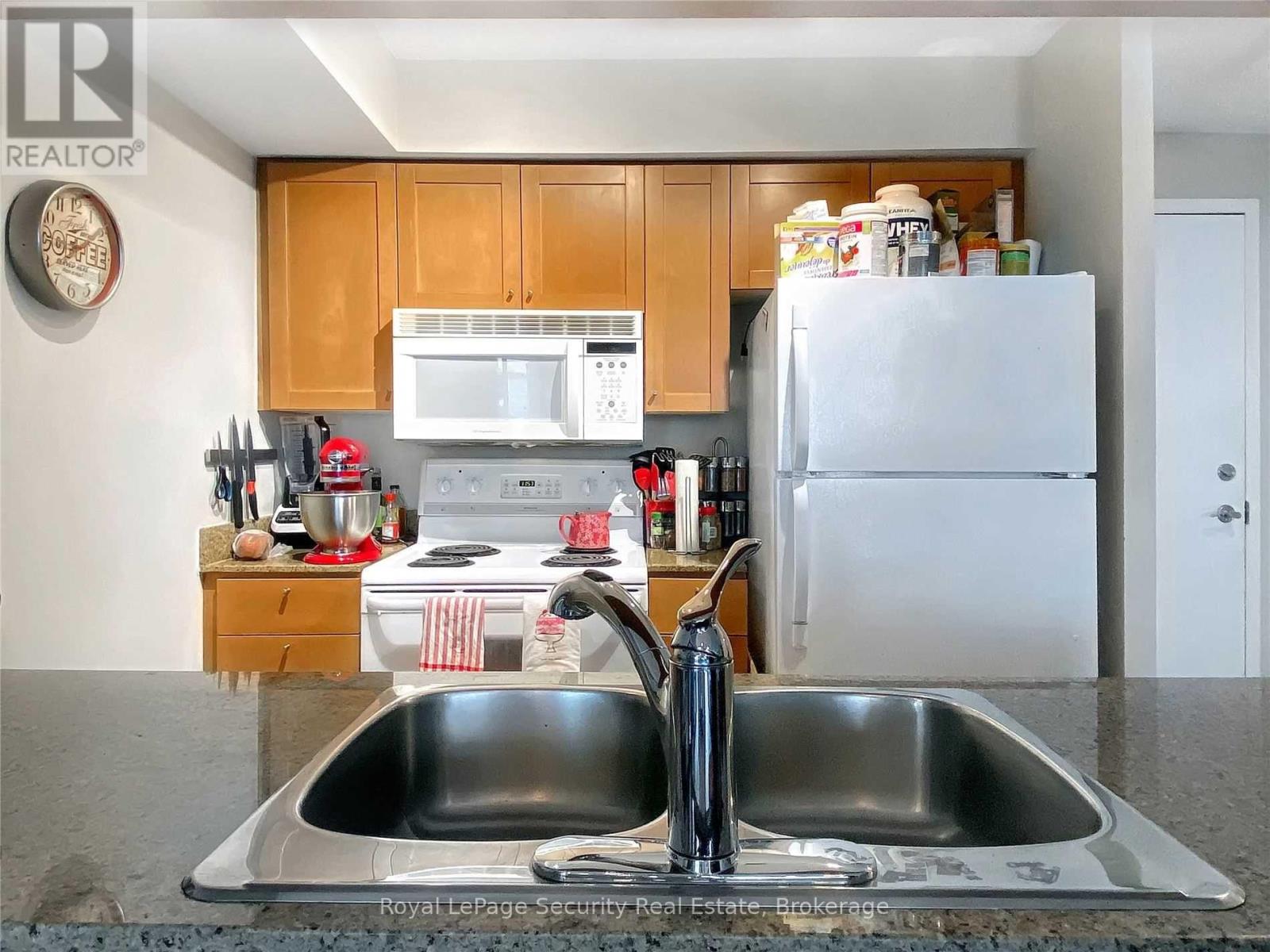 802 - 81 Navy Wharf Court, Toronto, Ontario  M5V 3S2 - Photo 4 - C13013754