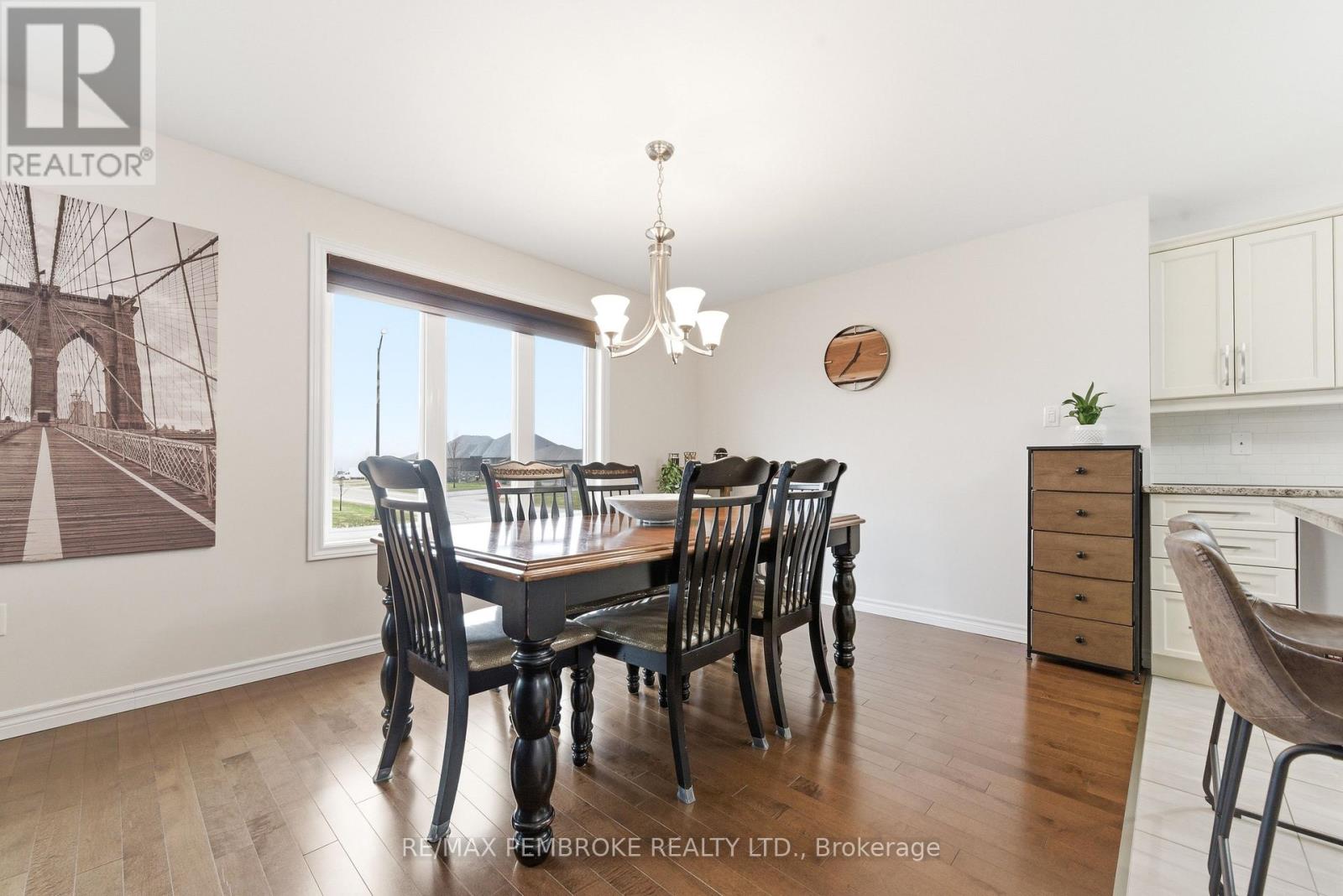 3 Nile Street, Petawawa, Ontario  K8H 0E8 - Photo 10 - X13013594