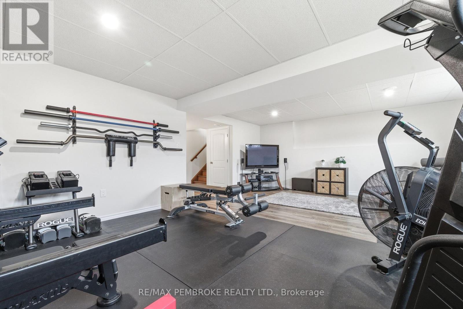 3 Nile Street, Petawawa, Ontario  K8H 0E8 - Photo 24 - X13013594