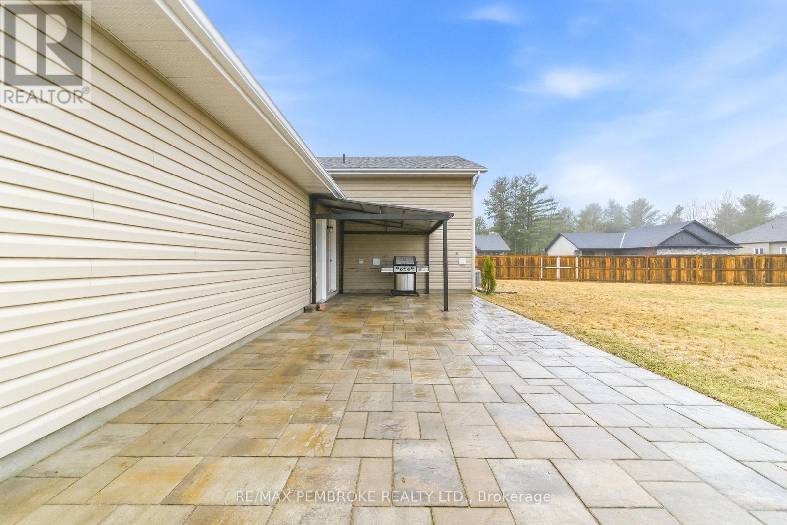 3 Nile Street, Petawawa, Ontario  K8H 0E8 - Photo 38 - X13013594