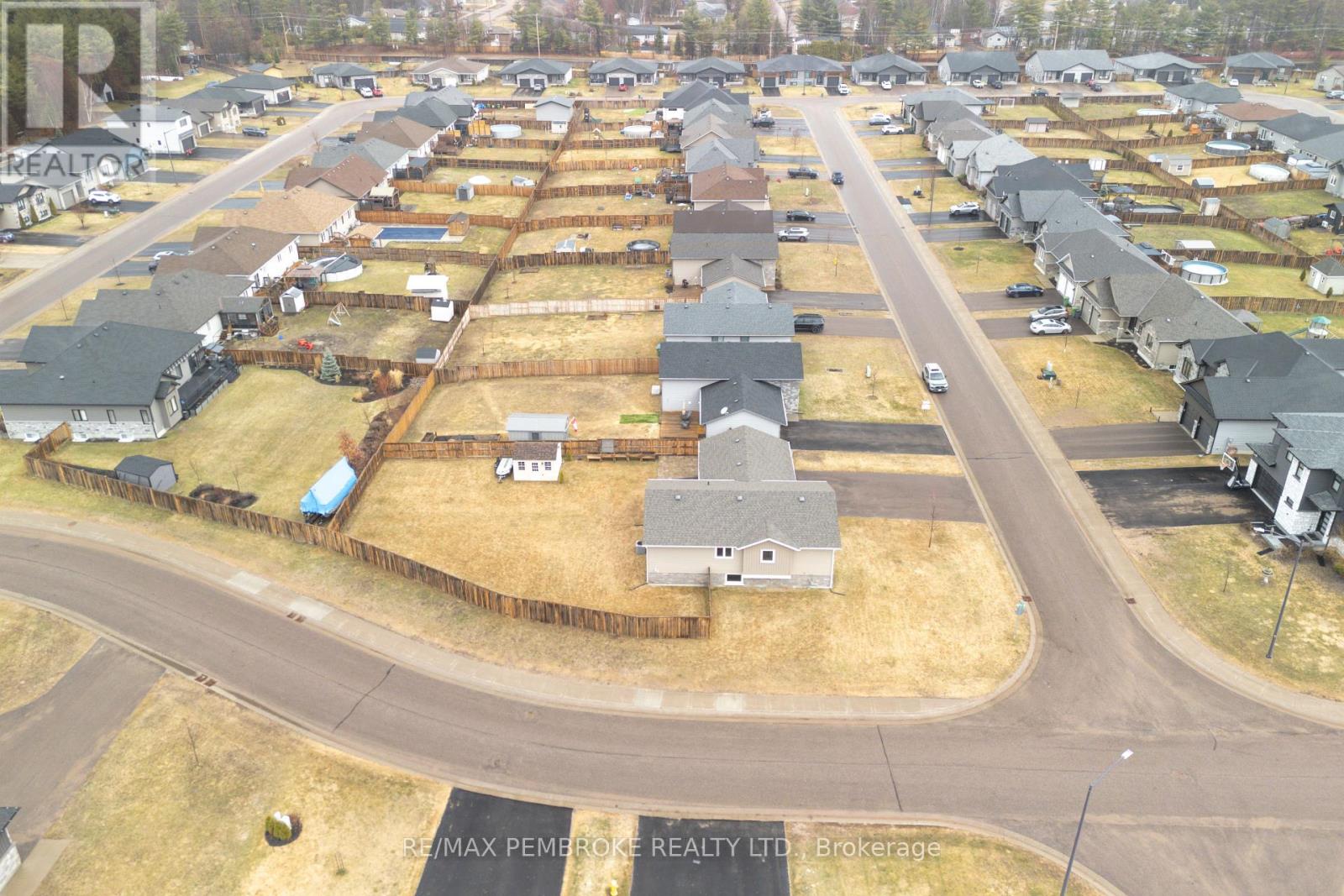 3 Nile Street, Petawawa, Ontario  K8H 0E8 - Photo 44 - X13013594