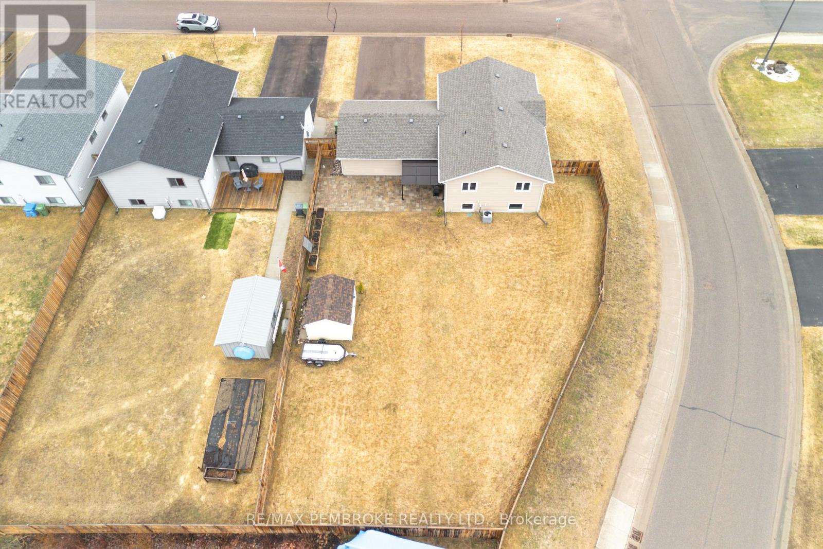 3 Nile Street, Petawawa, Ontario  K8H 0E8 - Photo 47 - X13013594