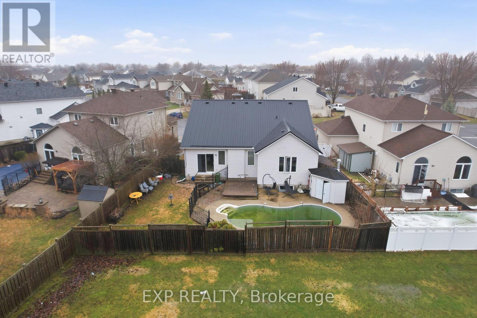 80 La Prairie Street, Russell, Ontario  K0A 1W0 - Photo 43 - X13013608