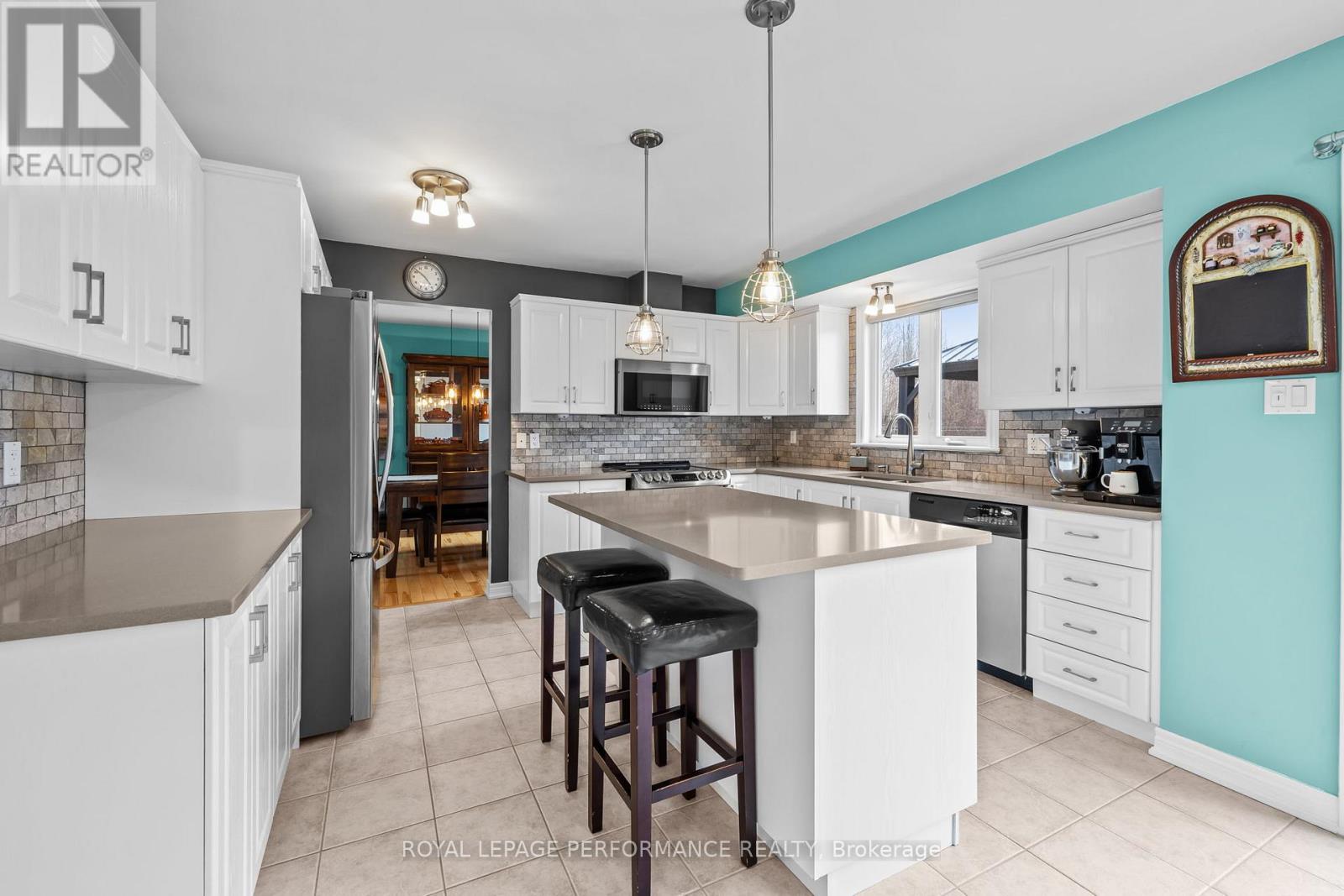 23 Anita Circle, The Nation, Ontario  K0A 2M0 - Photo 10 - X13013674