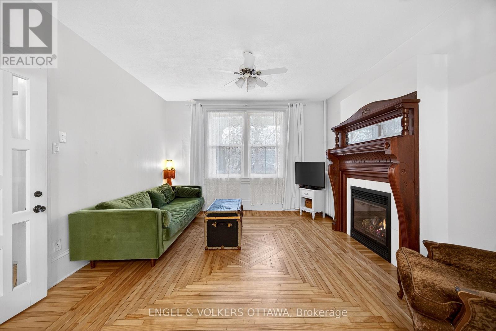 86 BruyÈre Street, Ottawa, Ontario  K1N 5C6 - Photo 7 - X13013718