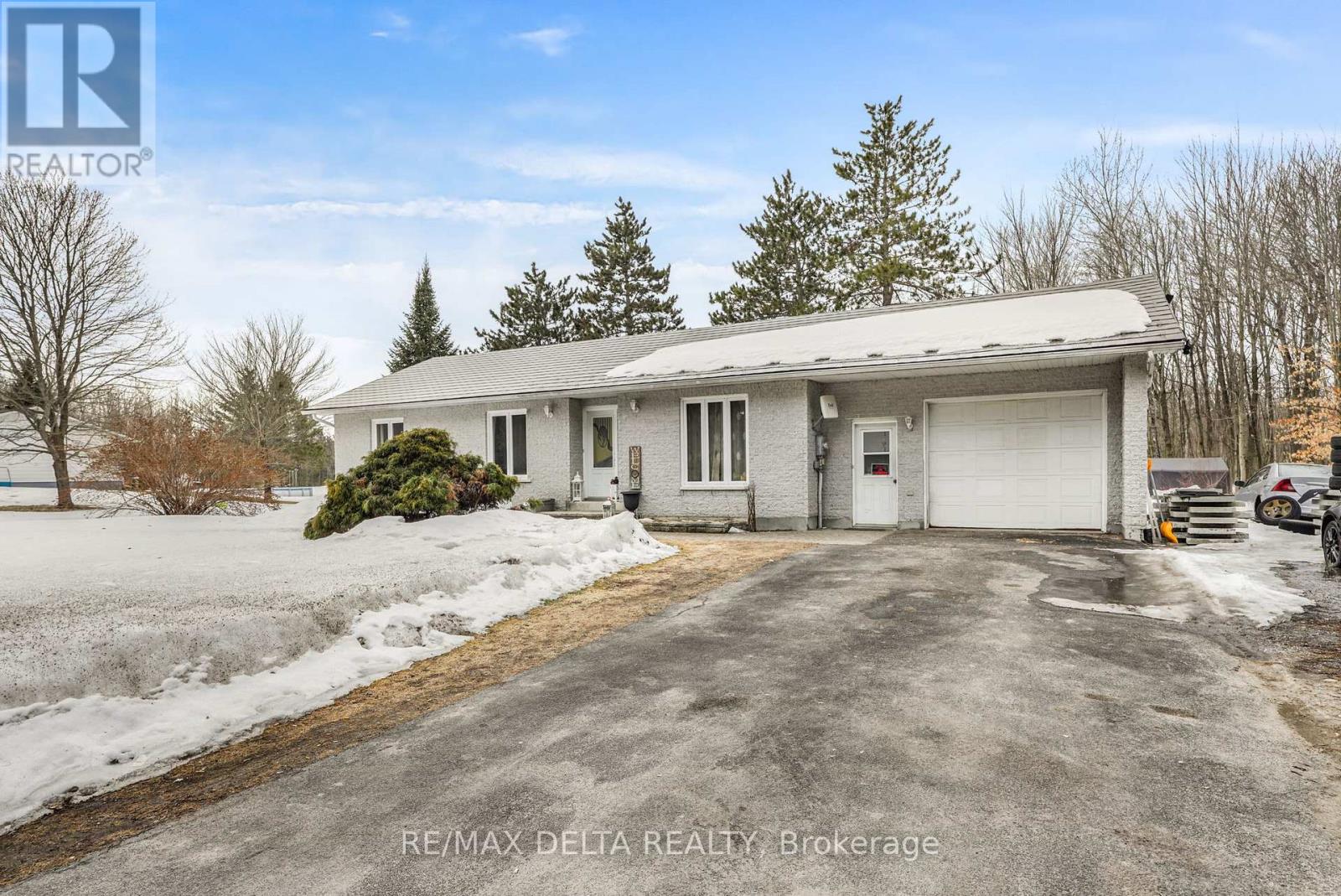 658 Ch Boundary Road, Alfred And Plantagenet, Ontario  K0B 1A0 - Photo 2 - X13013740