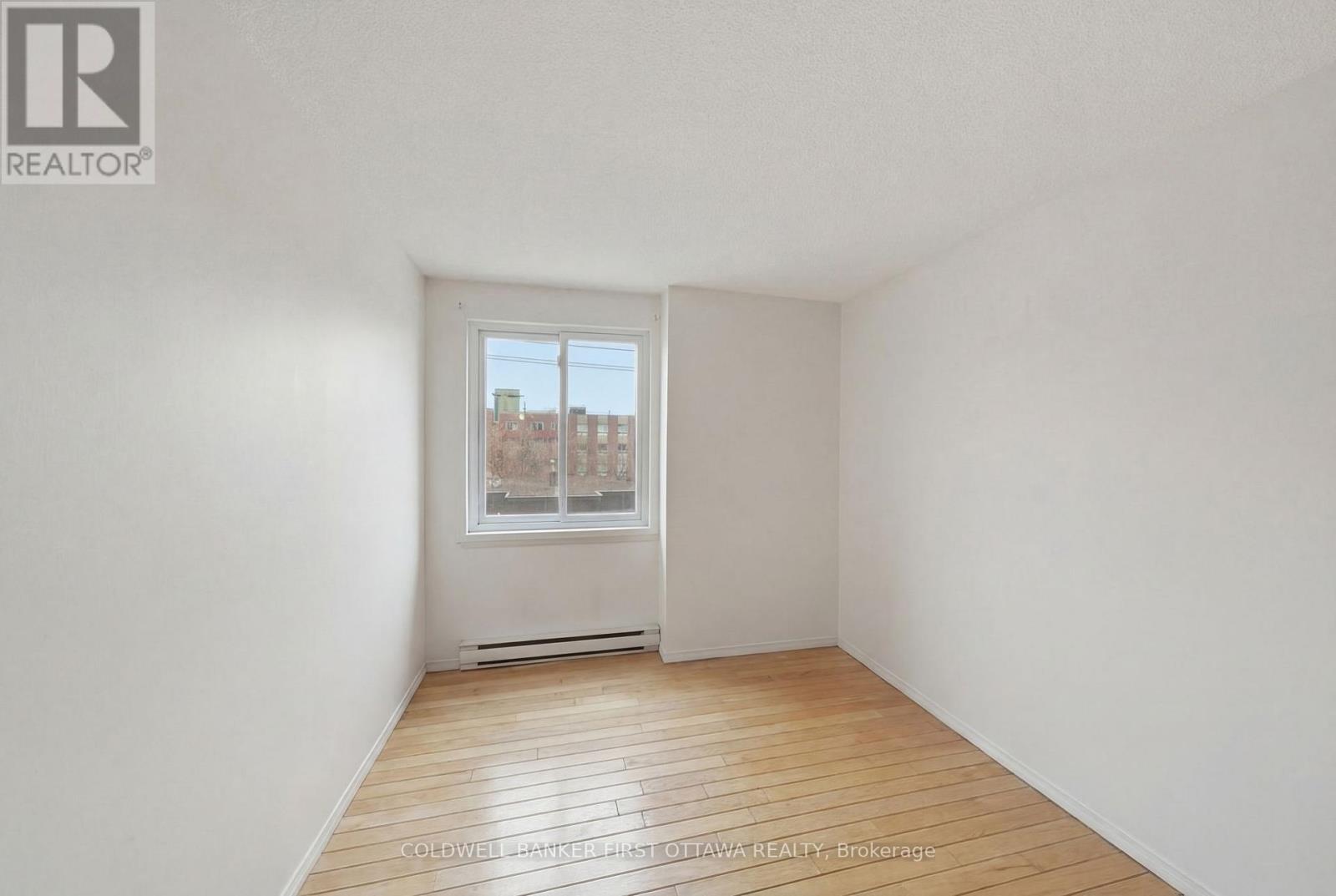 402 - 222 Guigues Avenue, Ottawa, Ontario  K1N 5J2 - Photo 14 - X13013816