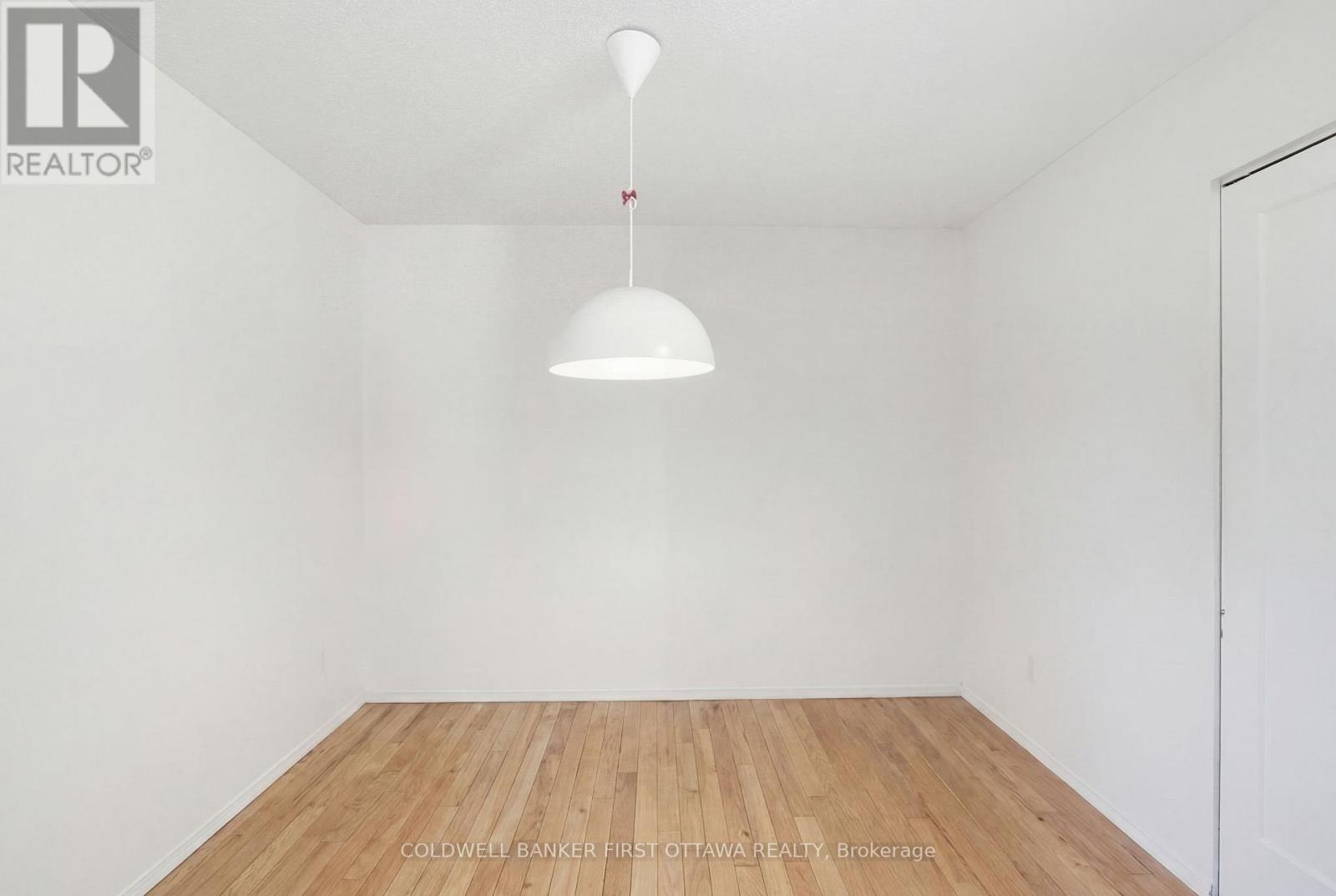 402 - 222 Guigues Avenue, Ottawa, Ontario  K1N 5J2 - Photo 9 - X13013816