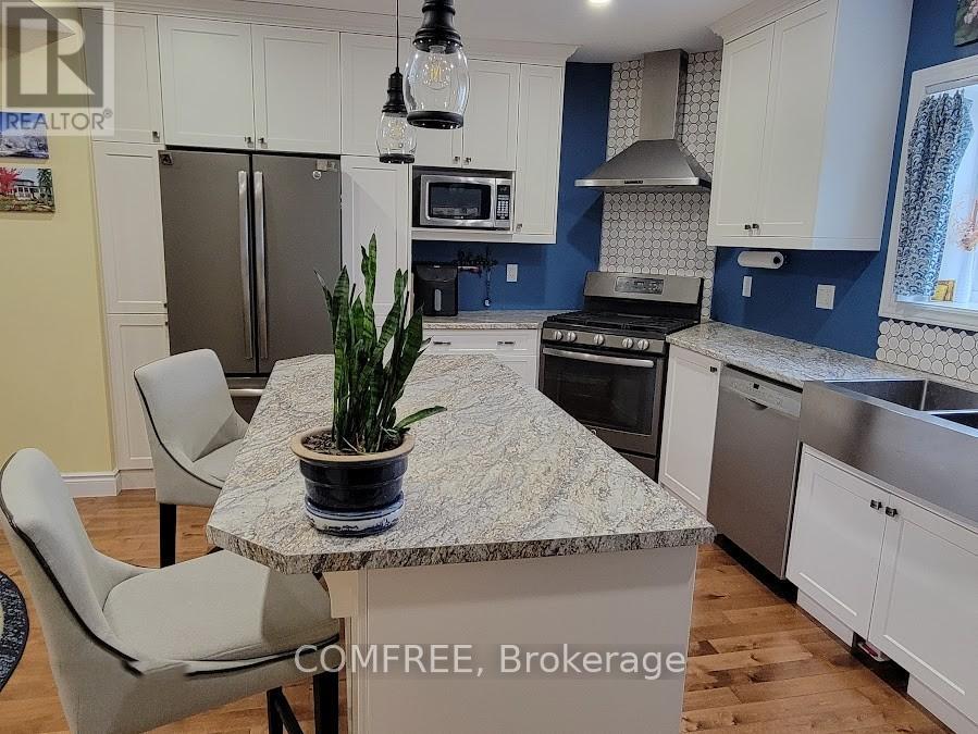 136 John Street, Gananoque, Ontario  K7G 1A5 - Photo 7 - X13013848