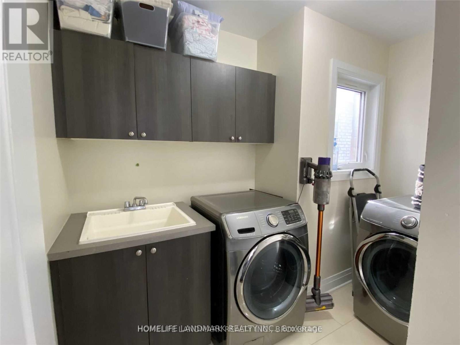 65 Sharplin Drive, Ajax, Ontario  L1Z 0P5 - Photo 18 - E13013600