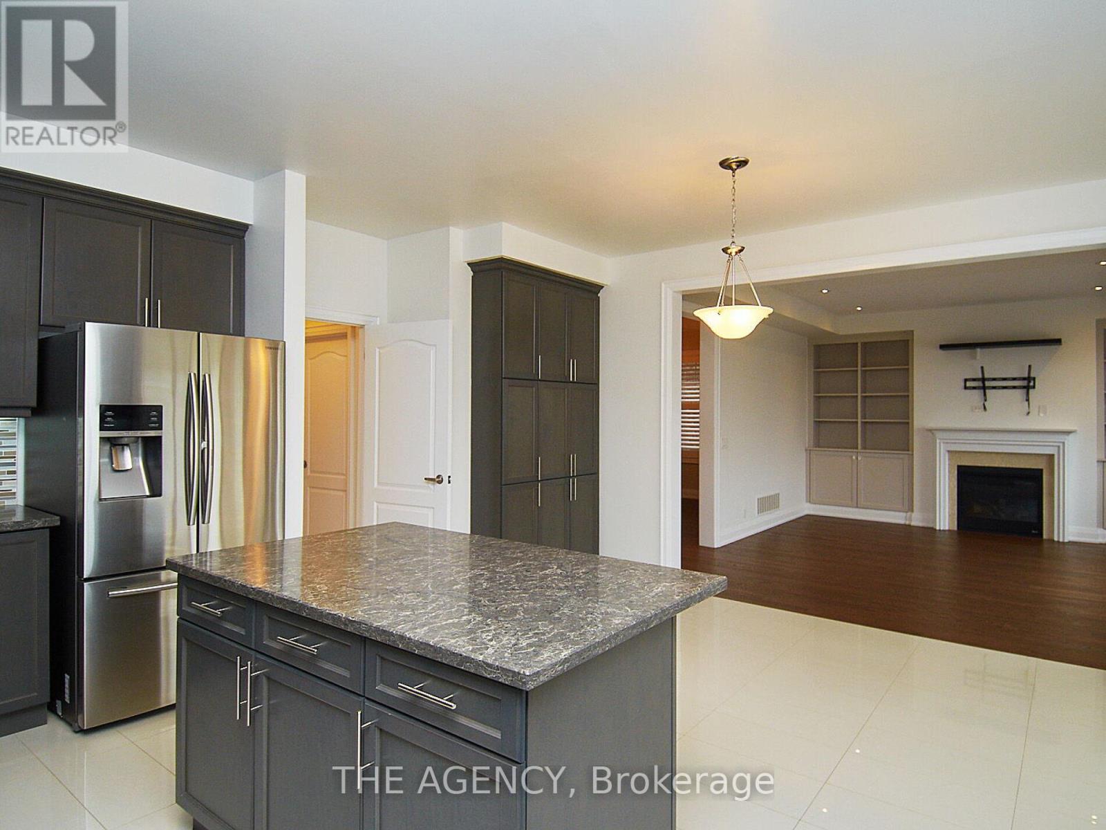 2344 Dobbinton Street, Oshawa, Ontario  L1L 0L4 - Photo 13 - E13013702