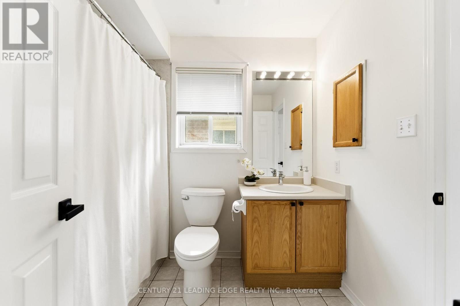 1987 Rosebank Road, Pickering, Ontario  L1V 1P7 - Photo 25 - E13013782