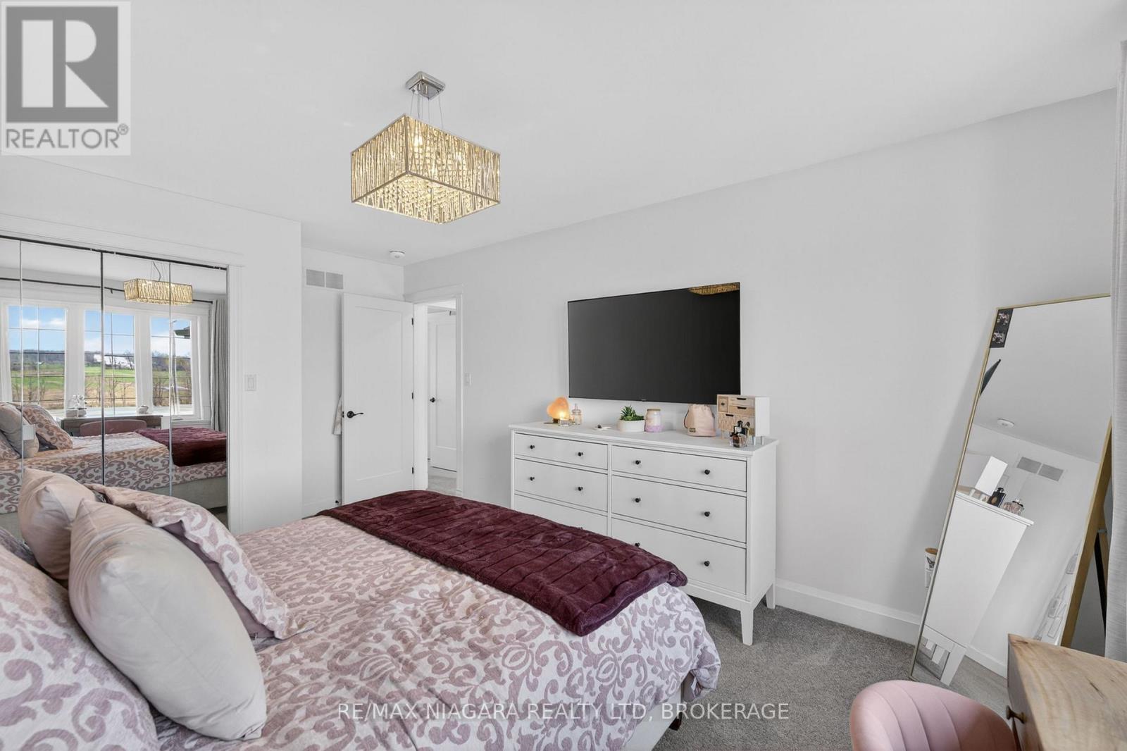 1040 Oakhill Boulevard, Fort Erie, Ontario  L2A 1N9 - Photo 31 - X13013658