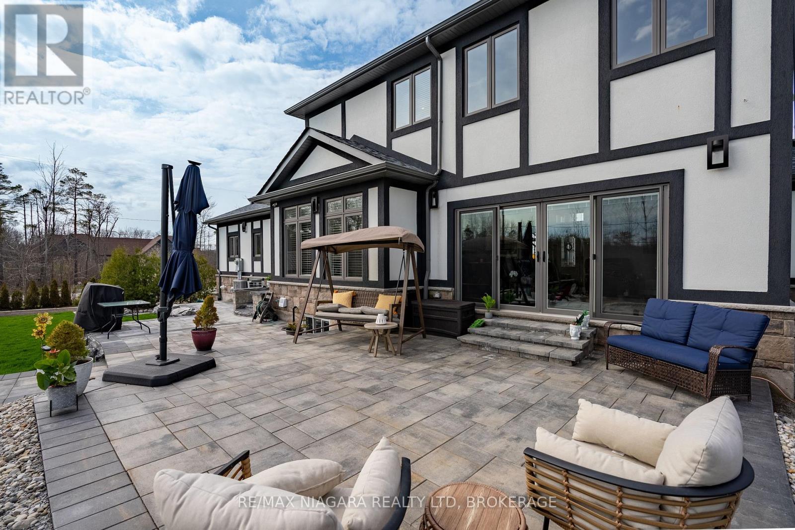 1040 Oakhill Boulevard, Fort Erie, Ontario  L2A 1N9 - Photo 37 - X13013658