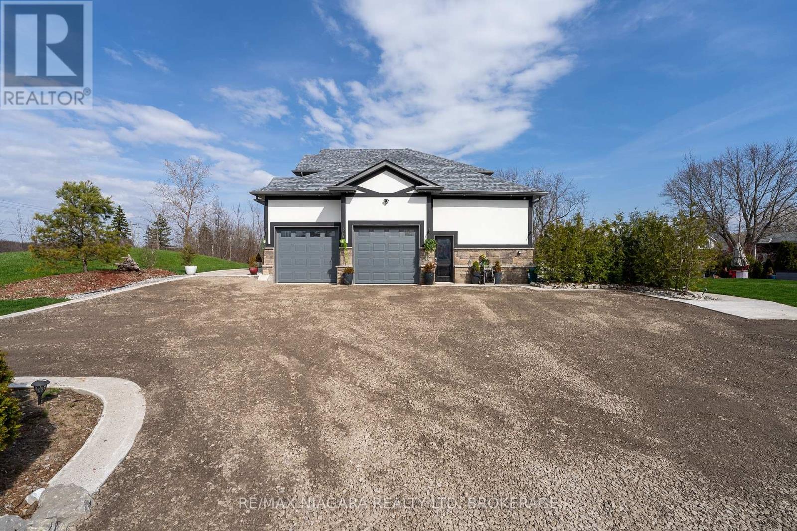 1040 Oakhill Boulevard, Fort Erie, Ontario  L2A 1N9 - Photo 42 - X13013658