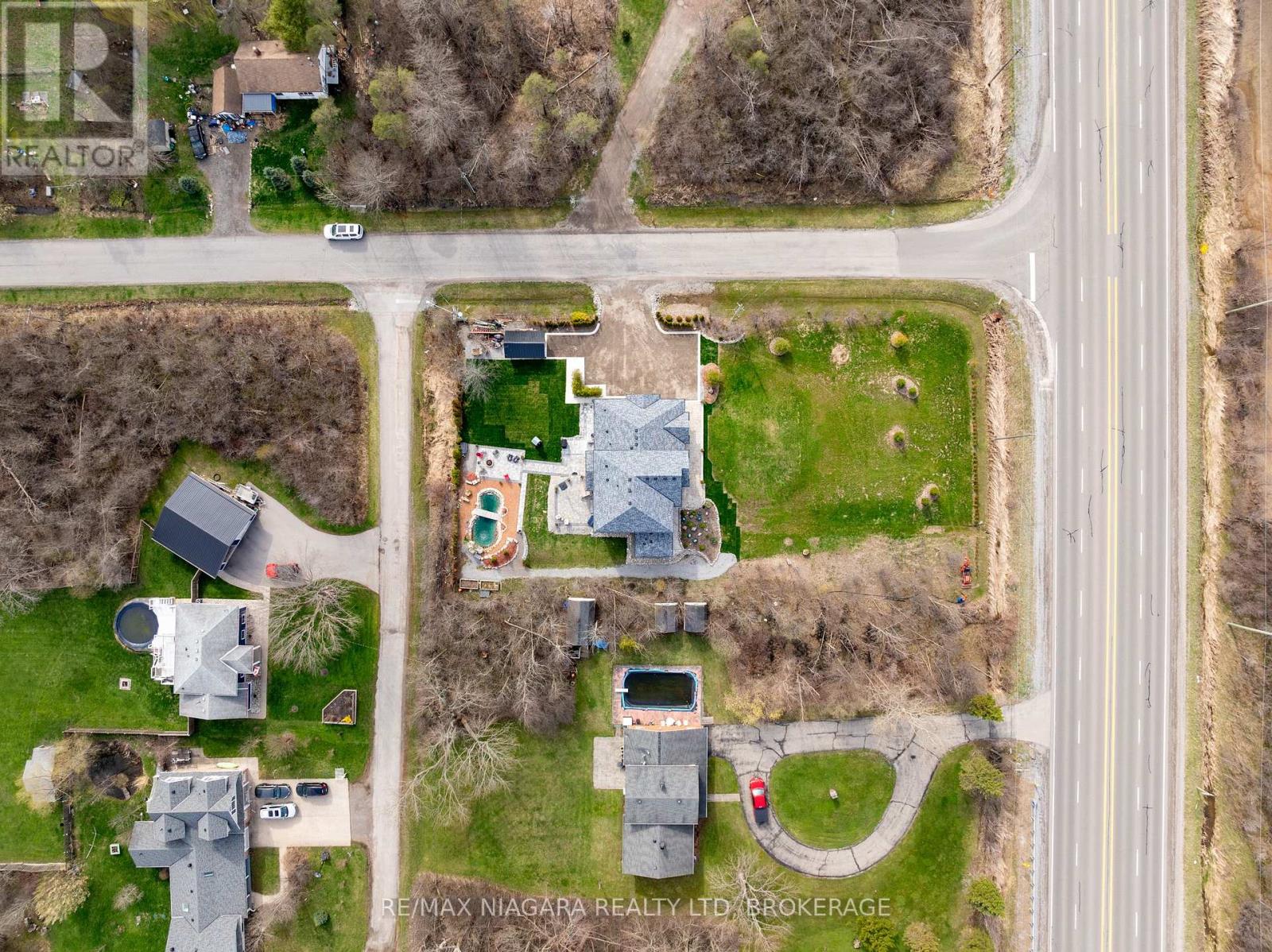 1040 Oakhill Boulevard, Fort Erie, Ontario  L2A 1N9 - Photo 48 - X13013658