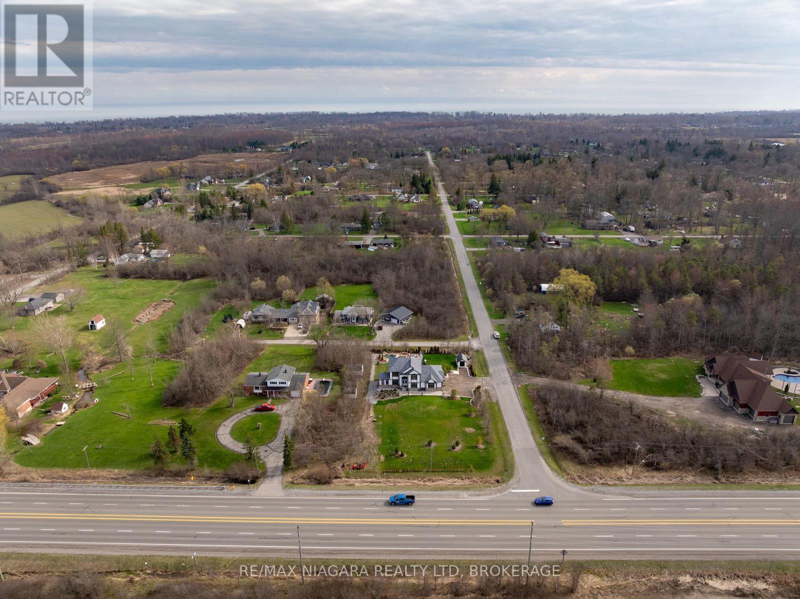 1040 Oakhill Boulevard, Fort Erie, Ontario  L2A 1N9 - Photo 49 - X13013658