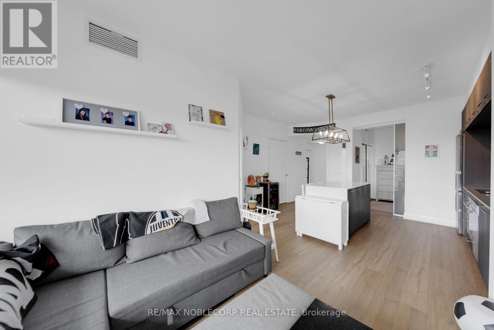 421 - 4800 Highway 7, Vaughan, Ontario  L4L 1H8 - Photo 15 - N13012914