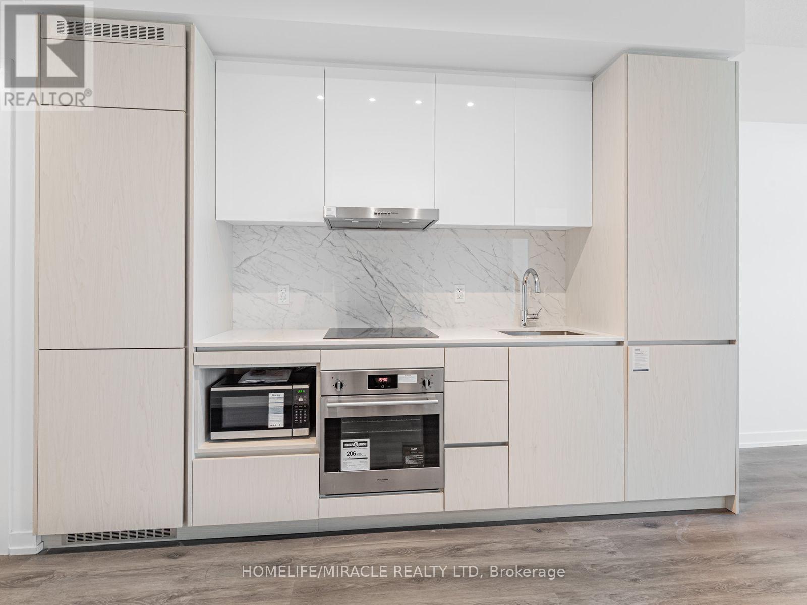 2009 - 28 Interchange Way, Vaughan, Ontario  L4K 0P8 - Photo 11 - N13013596