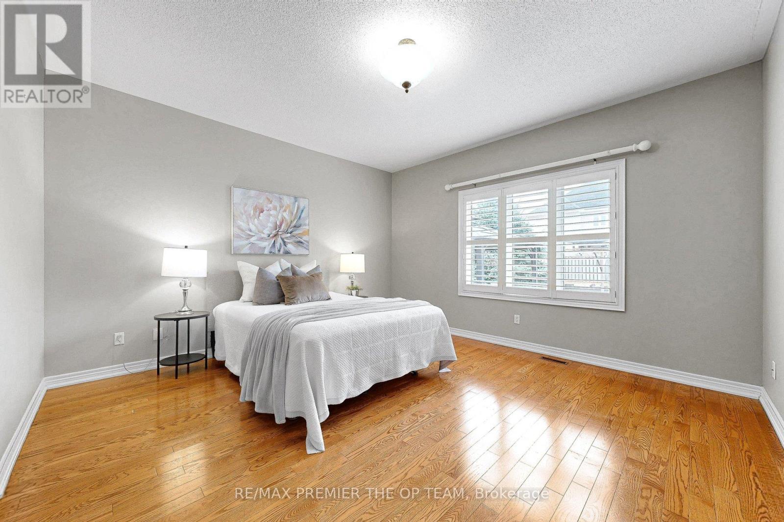 165 Novaview Crescent, Vaughan, Ontario  L4L 9L8 - Photo 30 - N13013748