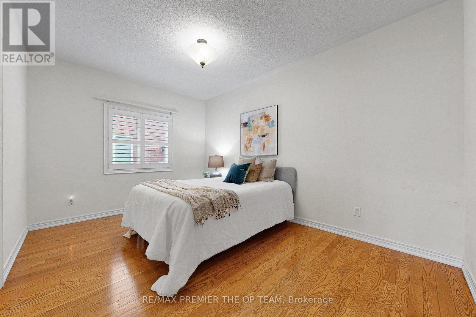 165 Novaview Crescent, Vaughan, Ontario  L4L 9L8 - Photo 36 - N13013748