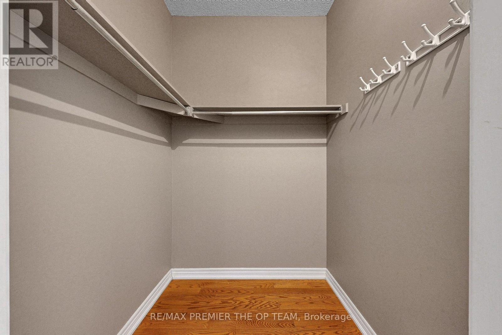 165 Novaview Crescent, Vaughan, Ontario  L4L 9L8 - Photo 40 - N13013748