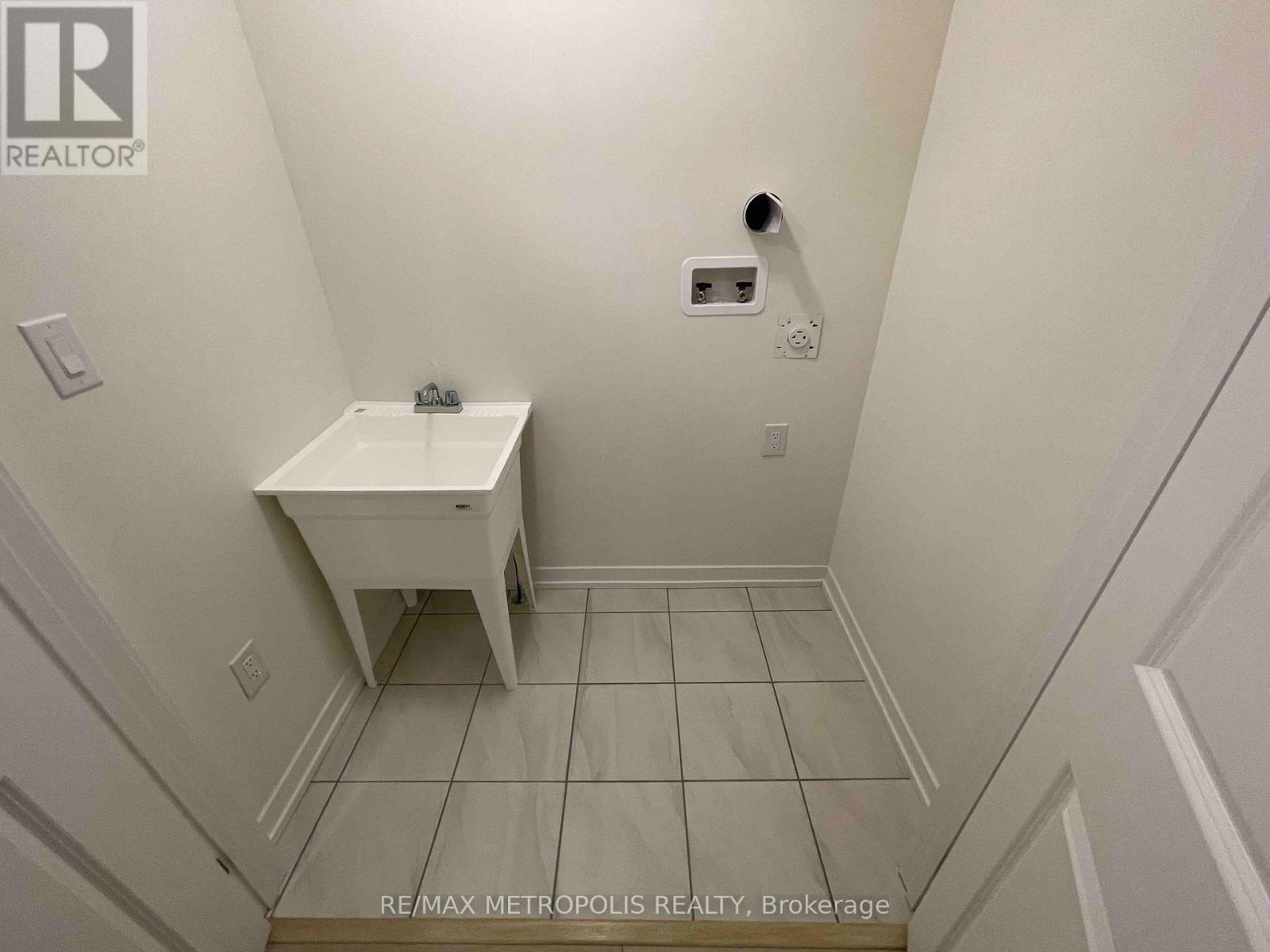 76 Riley Reed Lane, Richmond Hill, Ontario  L4S 1N5 - Photo 33 - N13013764